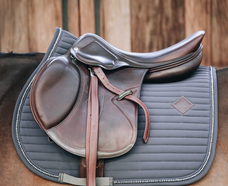 Chargez l'image dans la visionneuse de la galerie, Tapis de selle stone and pearls Jumping