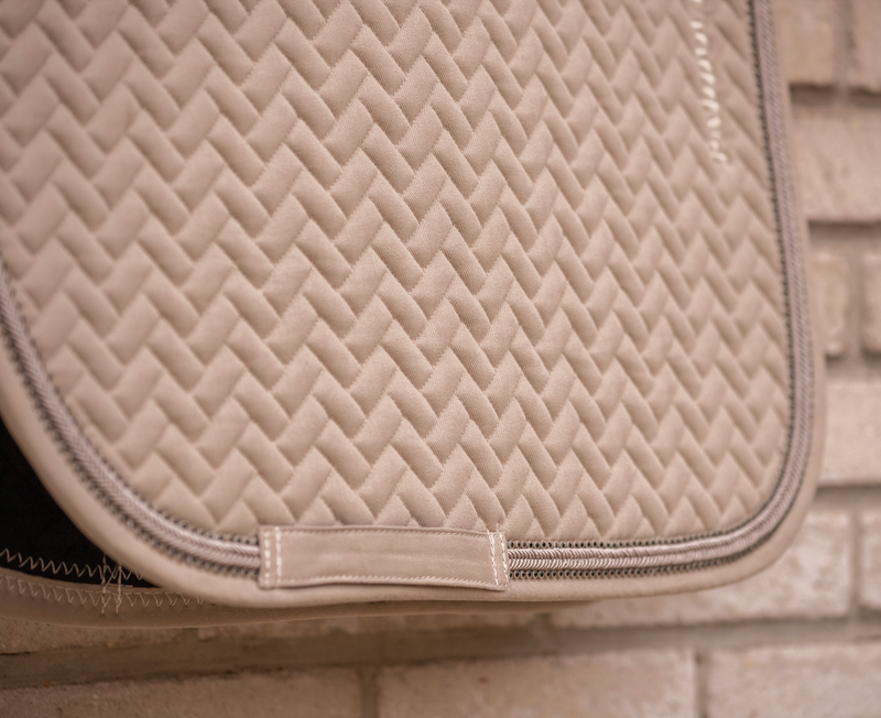 Chargez l'image dans la visionneuse de la galerie, Tapis de selle Poppy PADDOCK