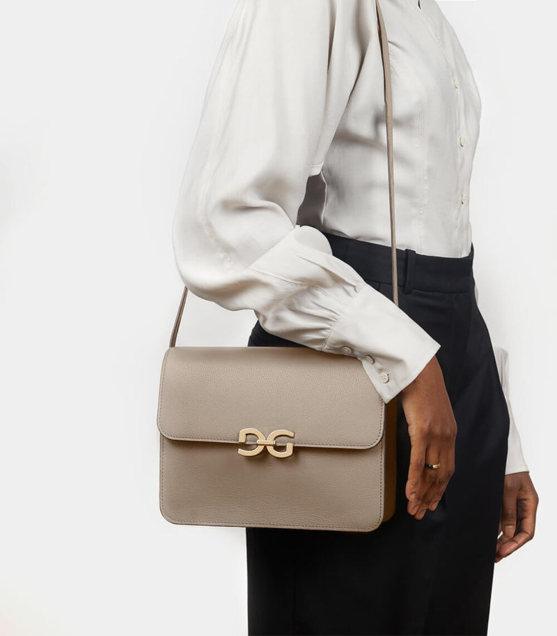 Chargez l'image dans la visionneuse de la galerie, tourterelle