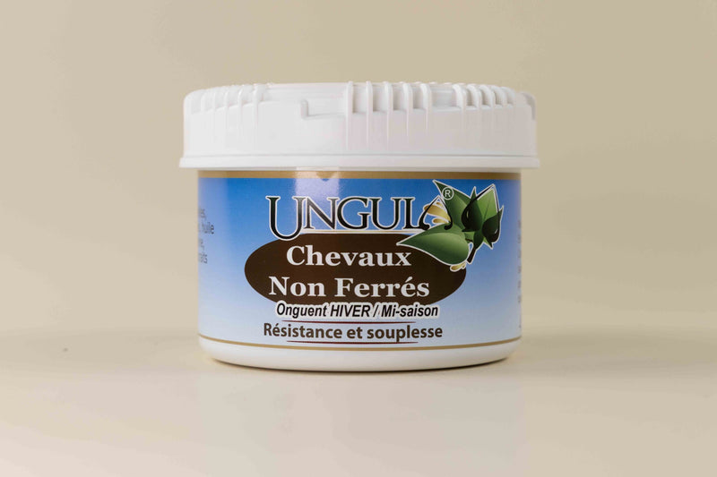 Chargez l'image dans la visionneuse de la galerie, Onguent Chevaux non ferrés Hiver/Mi-saison Ungula Naturalis 480 ml
