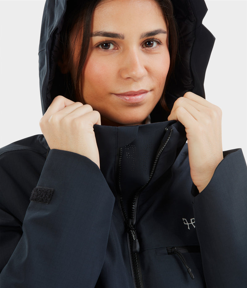 Chargez l&#39;image dans la visionneuse de la galerie, Essential Jacket Women
