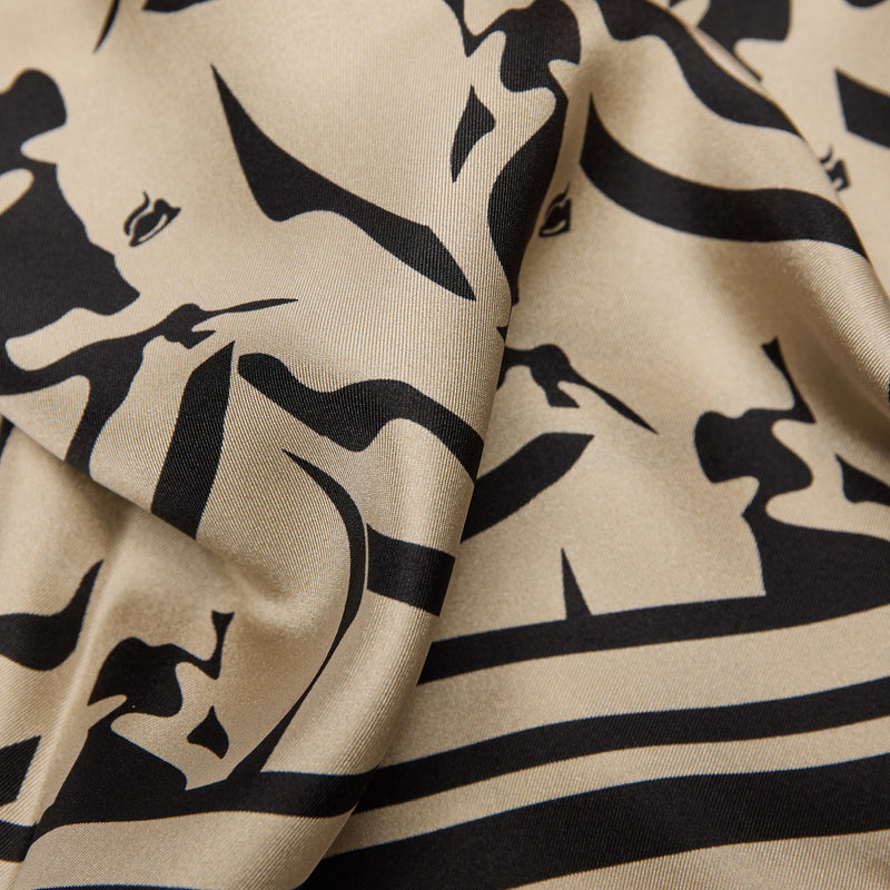 Chargez l'image dans la visionneuse de la galerie, Horses Pattern Silk Foulard SCI033
