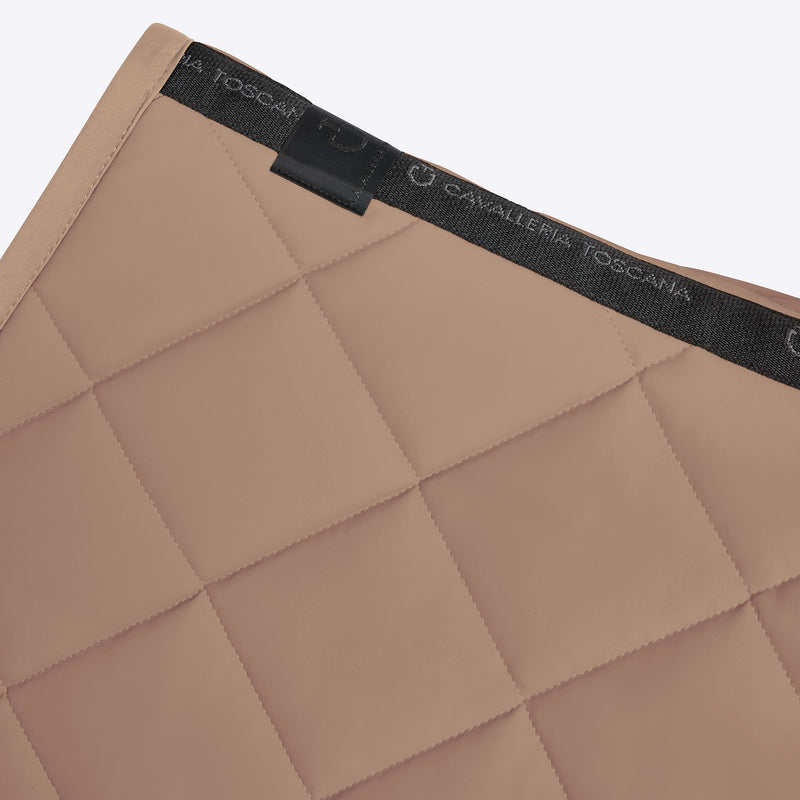 Chargez l&#39;image dans la visionneuse de la galerie, Tapis de selle Diamond Quilted Jersey SOT051
