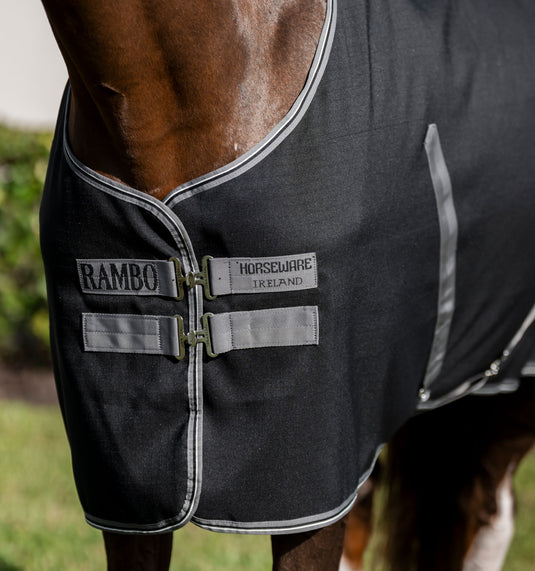Chemise d'écurie Rambo Stable Sheet ADAAA0 - Black/Thunderstorm Grey & Silver (KJJI)
