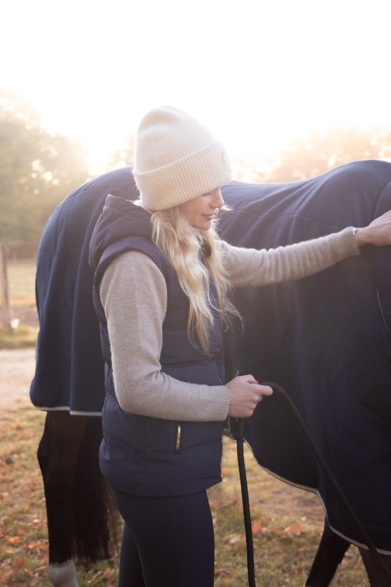 Chargez l&#39;image dans la visionneuse de la galerie, Doudoune sans manches Mia
